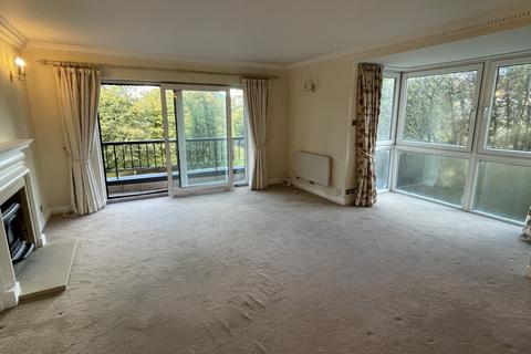 3 bedroom apartment to rent, St. Mary's Walk, Harrogate, HG2