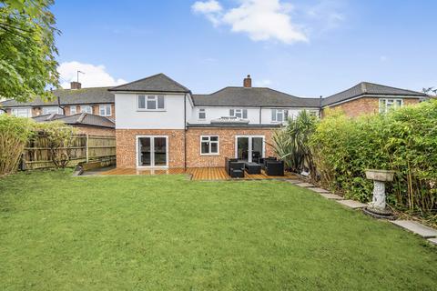 11 Branston Crescent, Petts Wood, Orpington, BR5 1HA