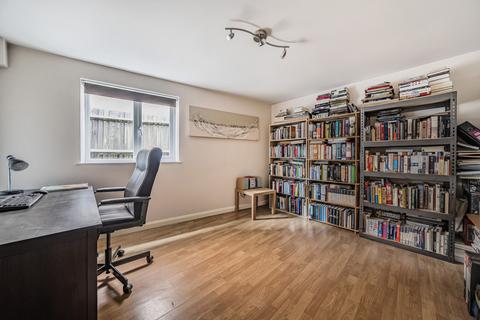 11 Branston Crescent, Petts Wood, Orpington, BR5 1HA