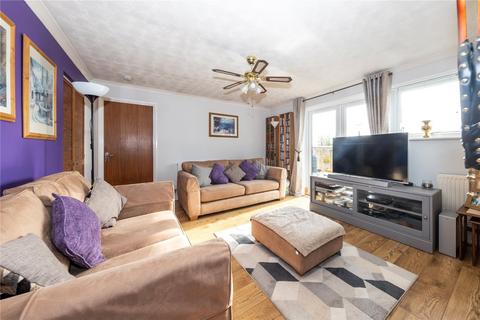 3 bedroom bungalow for sale, Vellan Avenue, Fishermead, Milton Keynes, MK6