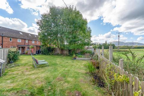 3 bedroom terraced house for sale, Waterloo Close, Malvern, WR13 5AG