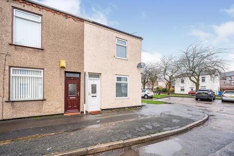 3 bedroom end of terrace house to rent, Carlton Street, Merseyside L34