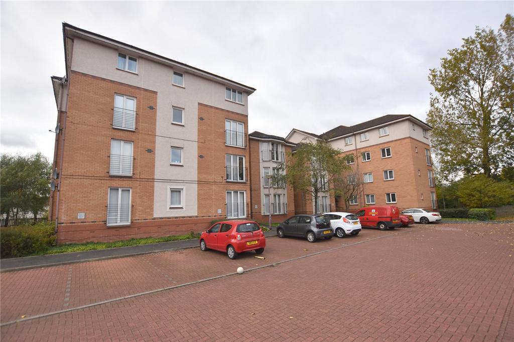 St. Andrews Drive, North Lanarkshire ML5 2 bed flat to rent £750 pcm