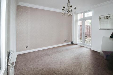 4 bedroom semi-detached house for sale, Belchers Lane, West Midlands B9