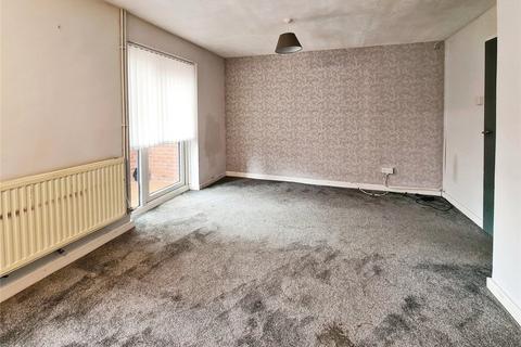 3 bedroom terraced house to rent, Seacombe Green, Hampshire SO16