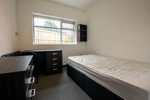 7 bedroom house share to rent, Birmingham B29