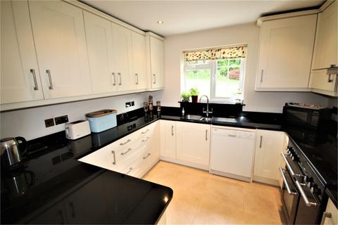 4 bedroom detached house for sale, Deanacre Close, Chalfont St Peter SL9