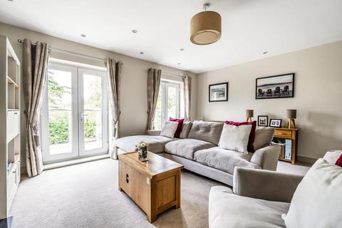 Capel The Windmills, Leatherhead, KT22 8FA