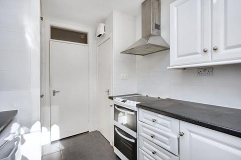 19d Drum Brae Walk, Edinburgh, EH4 8DQ