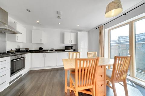 53 Chris Pullen Way, London, N7 9FG