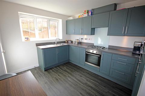 3 bedroom terraced house for sale, Shears Drive, Brighouse HD6