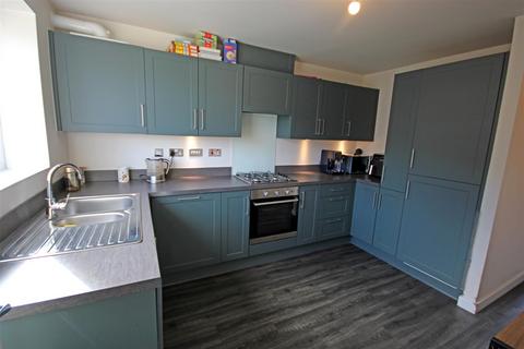 3 bedroom terraced house for sale, Shears Drive, Brighouse HD6