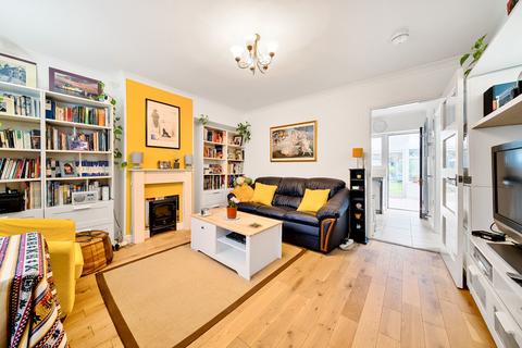 3 bedroom end of terrace house for sale, Fleetwood Road, Kingston Upon Thames, KT1