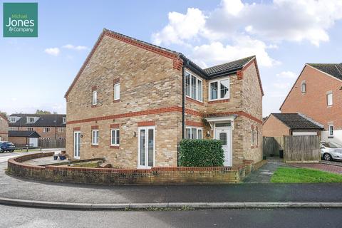 2 bedroom terraced house to rent, Watersmead Drive, The Poplars, Littlehampton, BN17