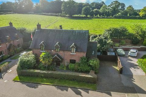 8 Willow Lane, Fillongley, Coventry, CV7 8JB