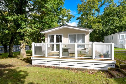 2 bedroom park home for sale, Woodland View, Bashley Caravan Park, Sway Road, New Milton, BH25