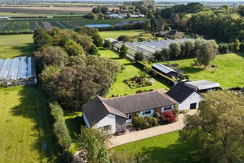 4 bedroom detached bungalow for sale, Guide Road, Hesketh Bank, Preston