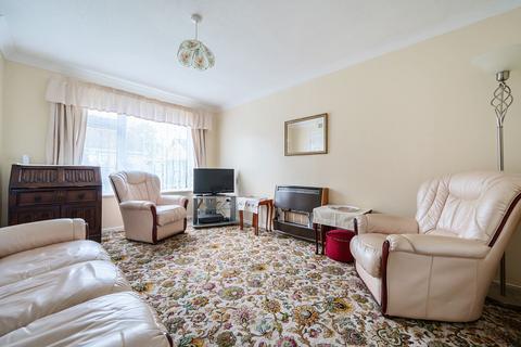 2 bedroom end of terrace house for sale, Truro Road, Harrogate, HG3