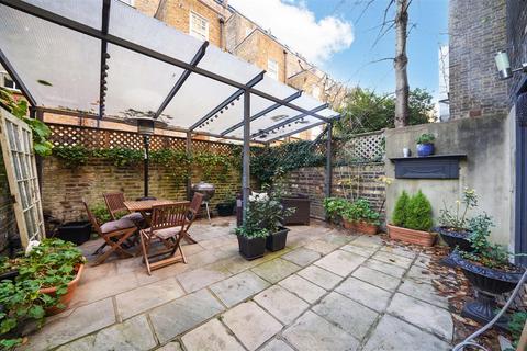 3 bedroom flat for sale, St. Georges Drive, SW1V