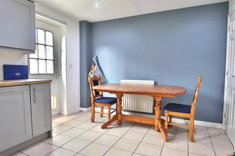 3 bedroom end of terrace house for sale, Crown Road, Walton Cardiff, Tewkesbury