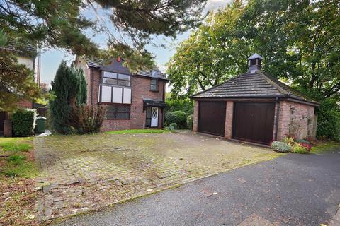 3 bedroom detached house for sale, Pembroke Drive, Stone