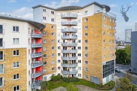 2 bedroom apartment to rent, Pancras Way, Bow E3