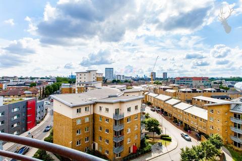 2 bedroom apartment to rent, Pancras Way, Bow E3