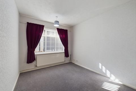 11a Gillsway, Northampton, NN2 8HT