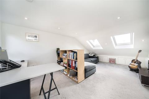 37 Delafield Road, London, SE7 7NN