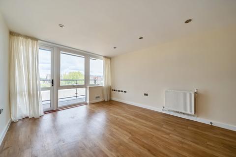 1 bedroom apartment for sale, Lynmouth Avenue, Chelmsford, Essex