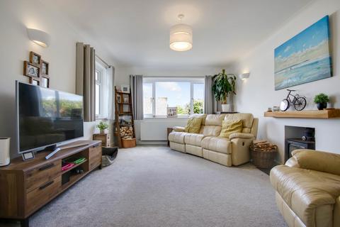 9 Allenstyle Drive, Yelland, Barnstaple, EX31 3DY