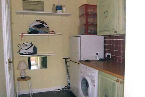 3 bedroom terraced house to rent, Constitution Hill, Gravesend, Kent, Kent