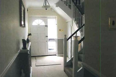 3 bedroom terraced house to rent, Constitution Hill, Gravesend, Kent, Kent