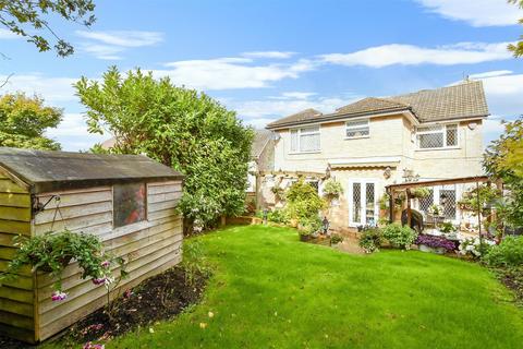 4 bedroom detached house for sale, Brookmead Road, Cliffe Woods, Rochester, Kent