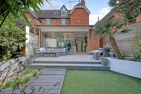 1 The Drive, Chingford, London, E4 7AJ