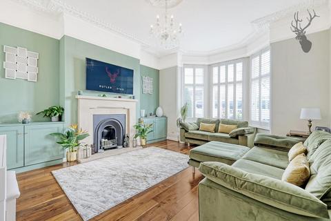 1 The Drive, Chingford, London, E4 7AJ