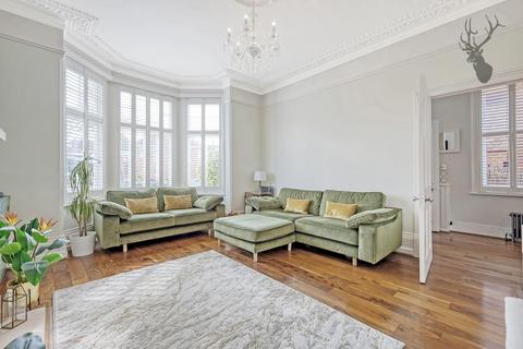 1 The Drive, Chingford, London, E4 7AJ