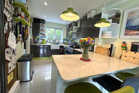53 College Road, Upper Beeding, Steyning, BN44 3TB