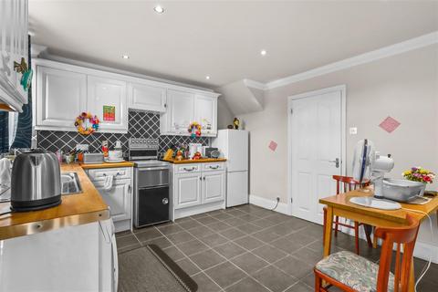 2 bedroom terraced house for sale, Dacre Park, Hailsham