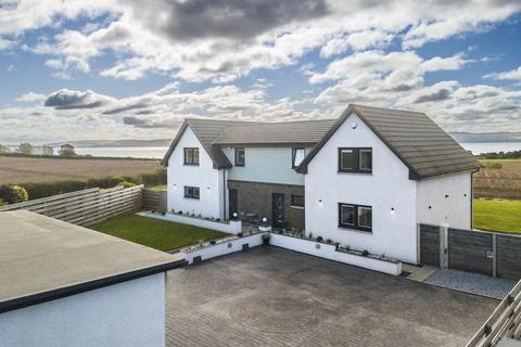 4 bedroom detached house for sale, The Views, 10 East Pilmore, Invergowrie, DD2 5EL