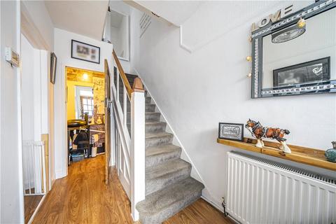 3 bedroom terraced house for sale, Aviemore Way, Beckenham