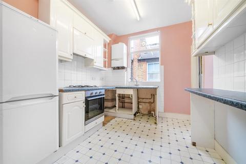 4 bedroom maisonette for sale, Harborough Road, London SW16