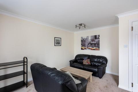 2 bedroom flat to rent, Rennies Isle , Edinburgh EH6