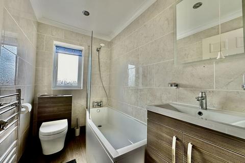 27 Garbutt Close, Preston, Hull, HU12 8XZ