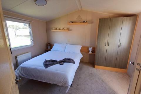 2 bedroom static caravan for sale, Broadland Sands Holiday Park