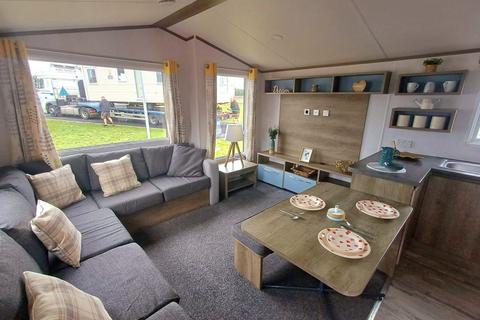 3 bedroom static caravan for sale, Broadland Sands Holiday Park