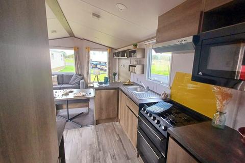 3 bedroom static caravan for sale, Broadland Sands Holiday Park