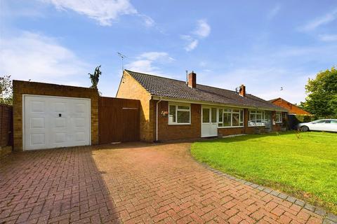 10 Kentmere Close, Cheltenham, GL51 3PD