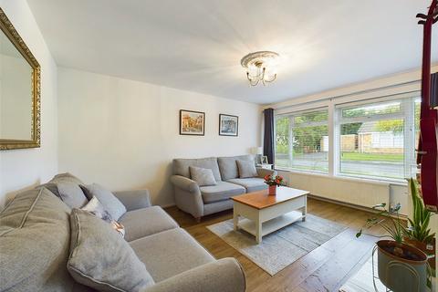 10 Kentmere Close, Cheltenham, GL51 3PD