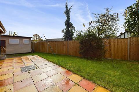 10 Kentmere Close, Cheltenham, GL51 3PD